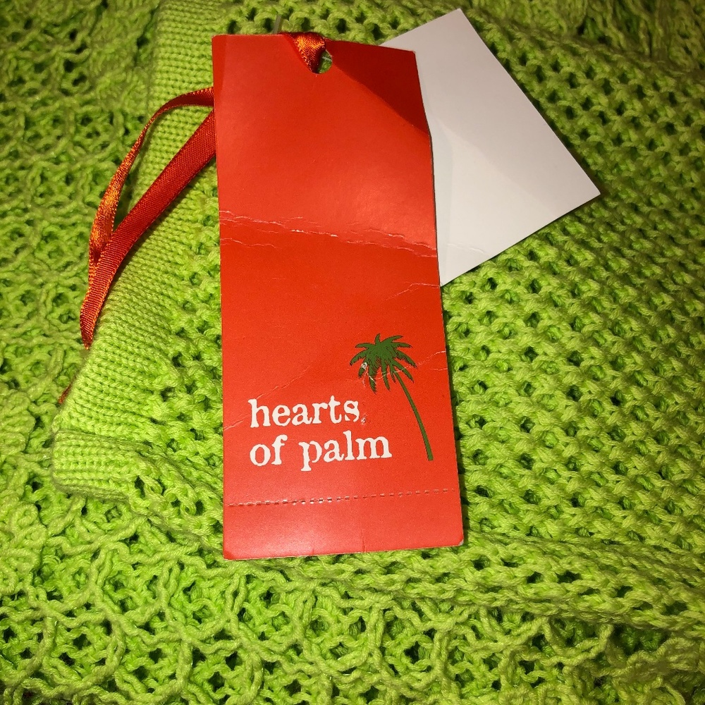 Hearts of Palm Lime Stylish figure enhancing crochet cover up. - Picture 4 of 8